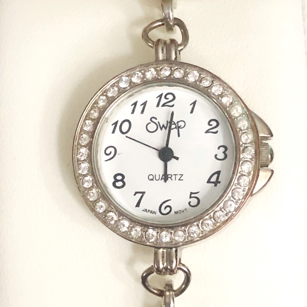 Swap Watch With Interchangeable Bands